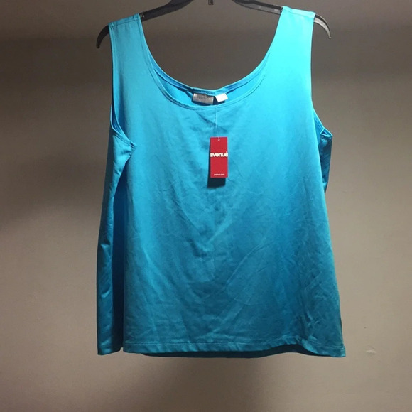 *New* Avenue Sleeveless Blouse - Picture 2 of 4